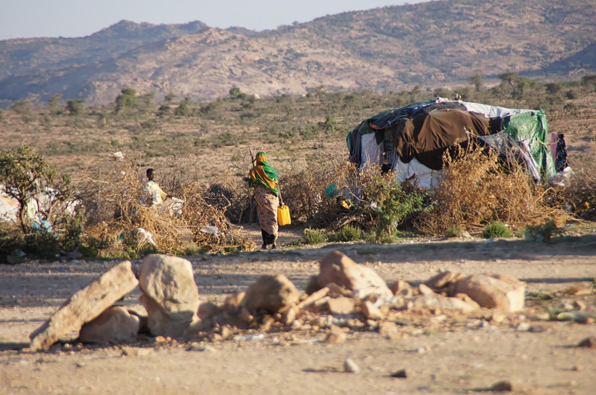 Somalia countryside landscape by ‘Feed my Hungry Children’, Flickr (CC BY 2.0)