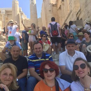 Levan Murusidize en Lela Chania op vakantie in Griekenland