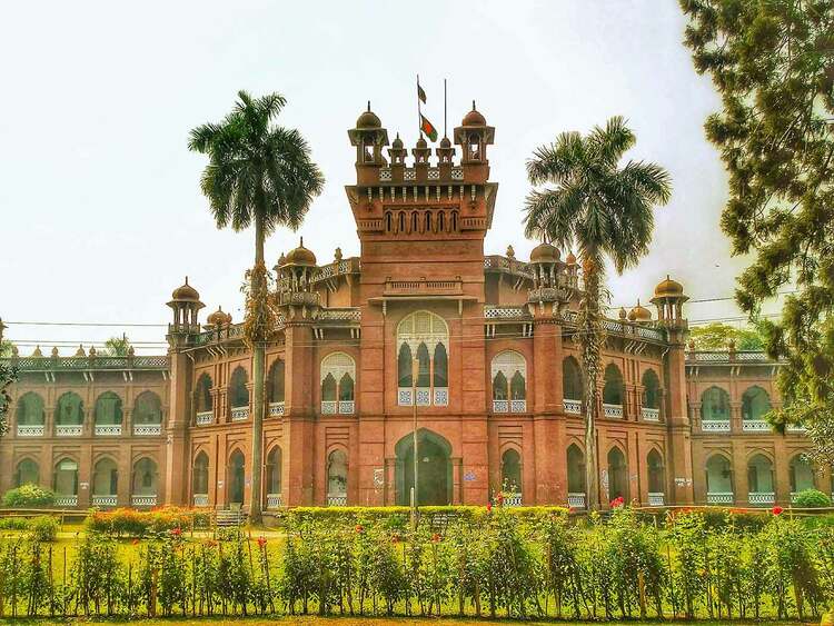 The University of Dhaka qhiqqxitdiqqkncr
