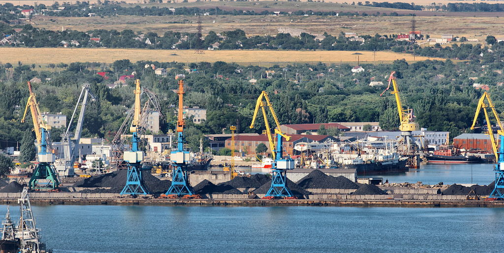 1024px Kerch Port IMG 2259 1725