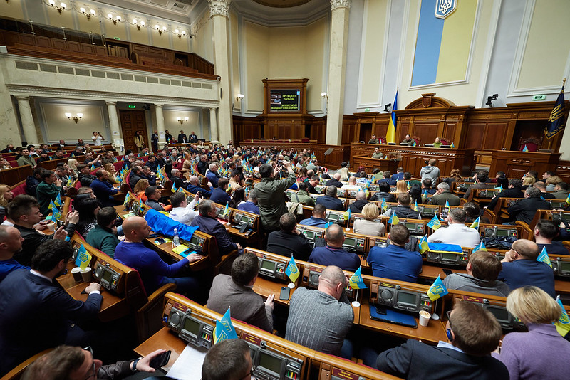«Слідство.Інфо»: Украинские депутаты просят у государства деньги на аренду жилья, а сами владеют элитной недвижимостью за рубежом