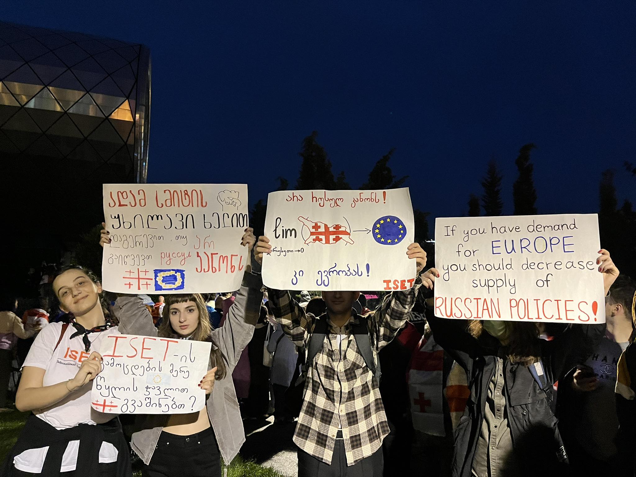 Georgia Protests ForeignAgentLaw 110524